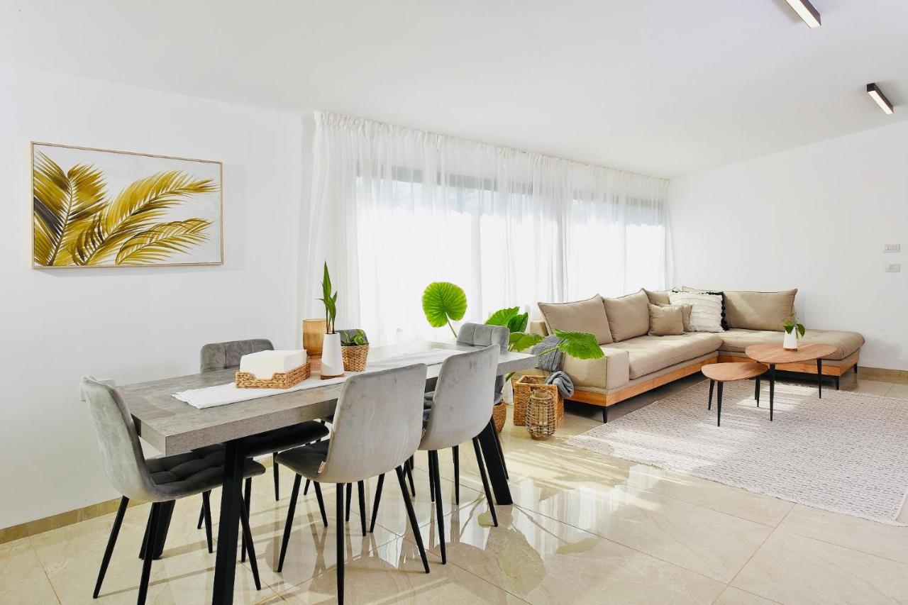 אדמת הארץ - Admat Haaretz Villa Hazon Luaran gambar